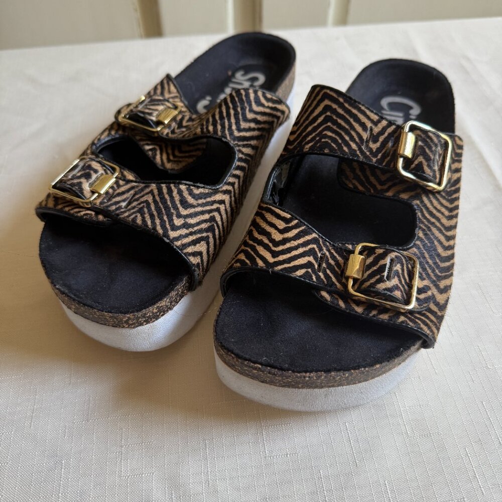 Circus by Sam Edelman Animal Tiger Print Calf Hair Platform Sandals sz 7
